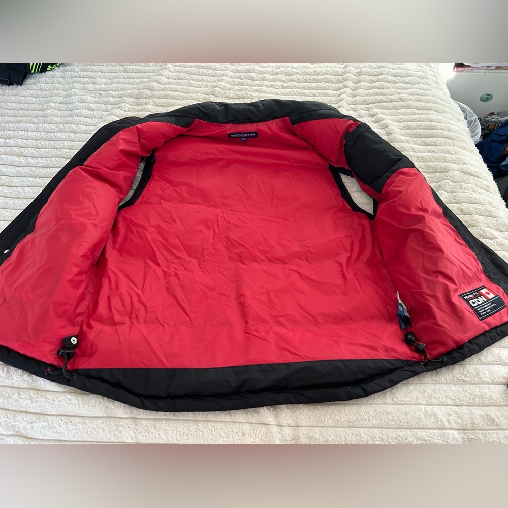 Men's Mondetta Sport Puffer Vest - Picture 8 of 12
